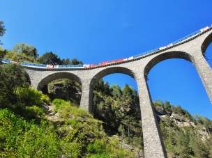 Glacier Express - Panoramic railway across the Alps