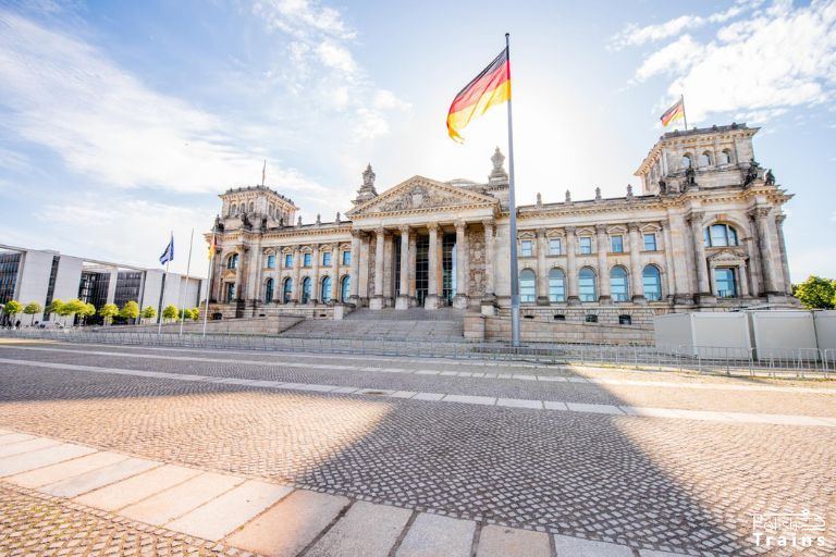  Reichstag Building